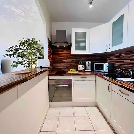 L'Escale Azur - Apt 2 Prs - Vue Mer Et Cap D'Antibes アパート