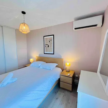 Chez Michele - 2 Prs - Sea View - Air Conditioning Apartment *