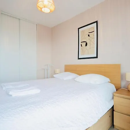 L'Escale Azur - Apt 2 Prs - Vue Mer Et Cap D'Antibes アパート アンティーブ